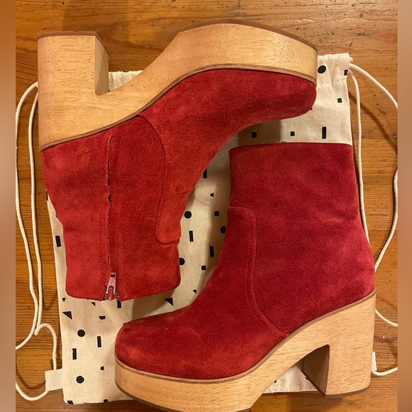 Charlotte Stone Shoes - Charlotte Stone Paz Platform Clog Boot in Chili - Red Suede - Size 9